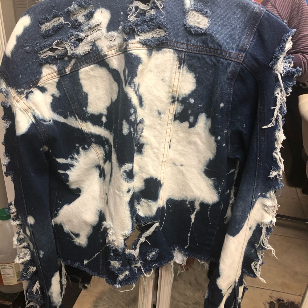 Jean jacket - Picture 6 of 6
